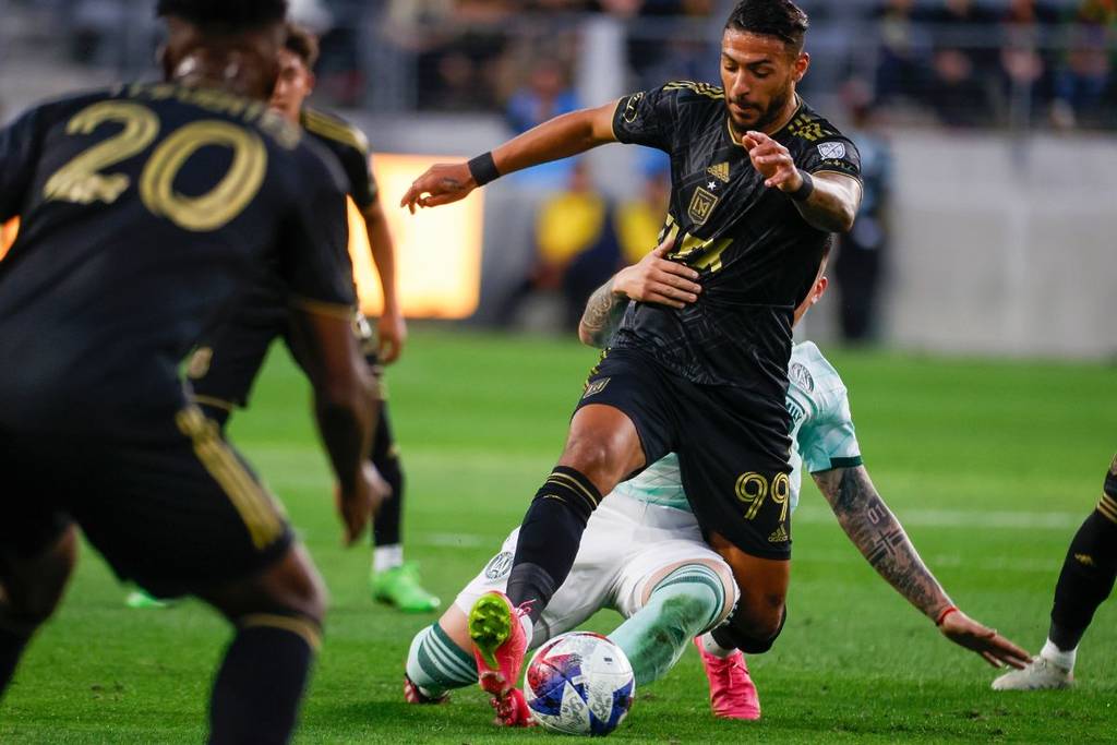 LAFC Denis Bouanga
