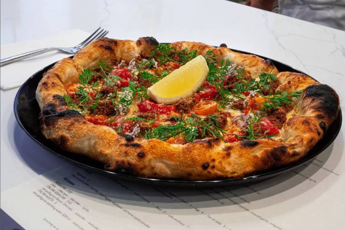 pizza at Pizzeria Sei