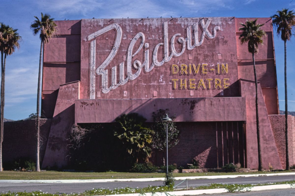 Roubidux drive-in theater_1978