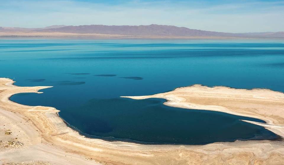 The Largest Lake In California Is Just Two Hours From L.A. — Saltier Than The Pacific With Post-Apocalyptic Vibes