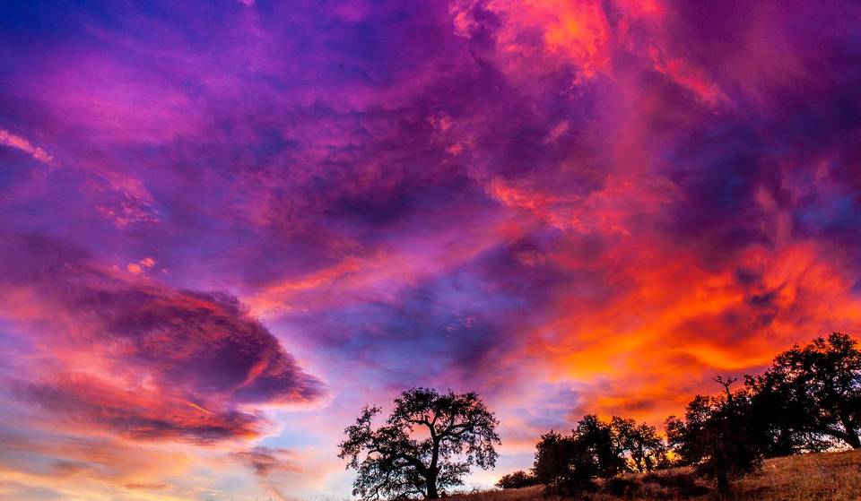 This Quaint Town Just 2 Hours from L.A. Is Home To One Of The Most Reliable And Magical Sunsets — Here’s How to See It