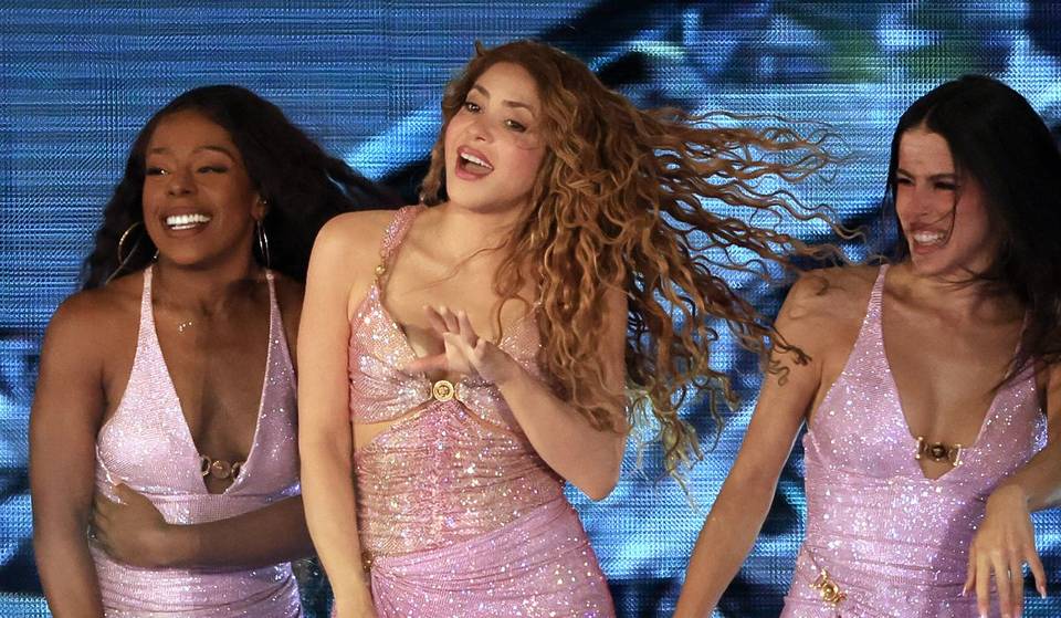 Shakira trae su gira mundial Las Mujeres Ya No Lloran a L.A. la próxima semana &#8211; y estas canciones están en su setlist