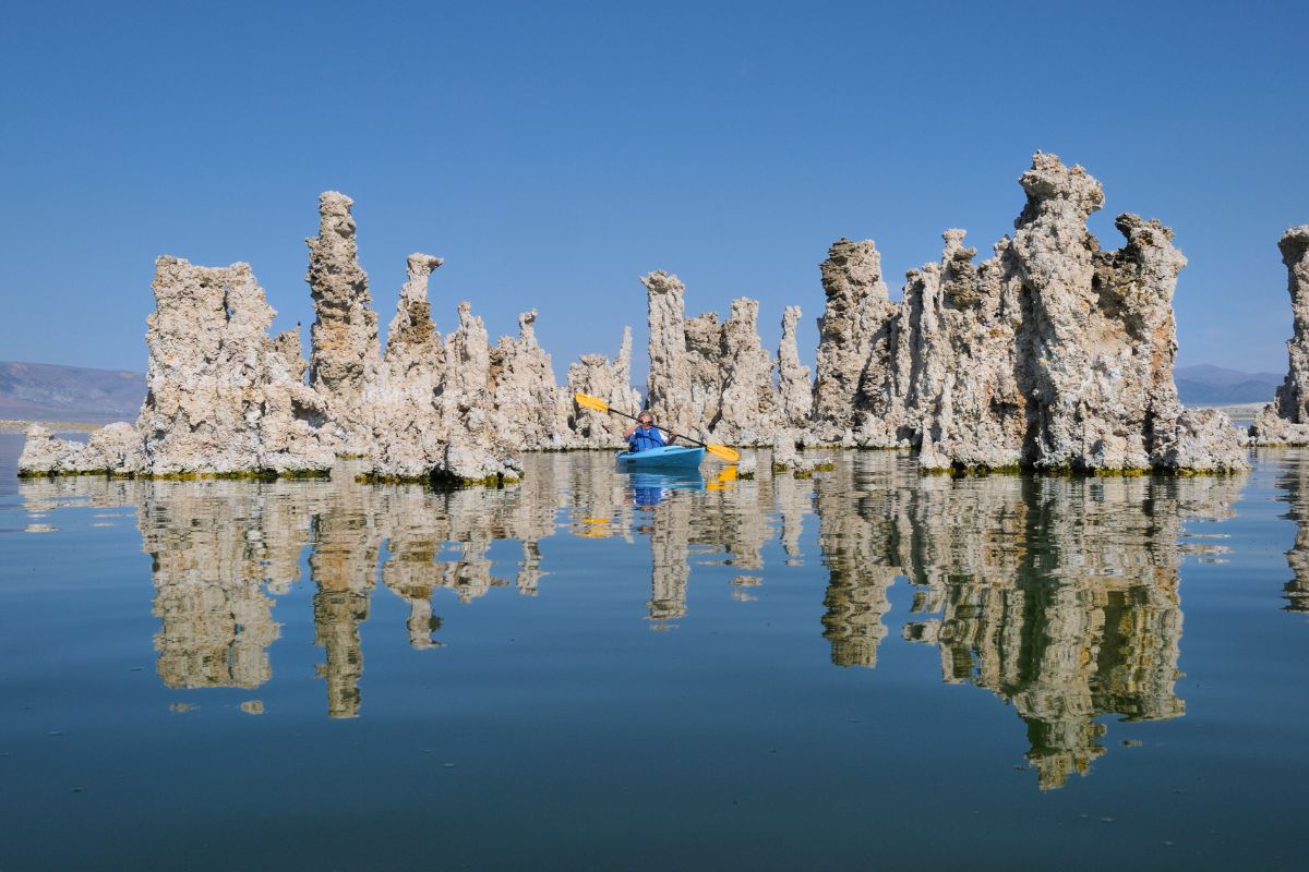 Mono Lake_kayak