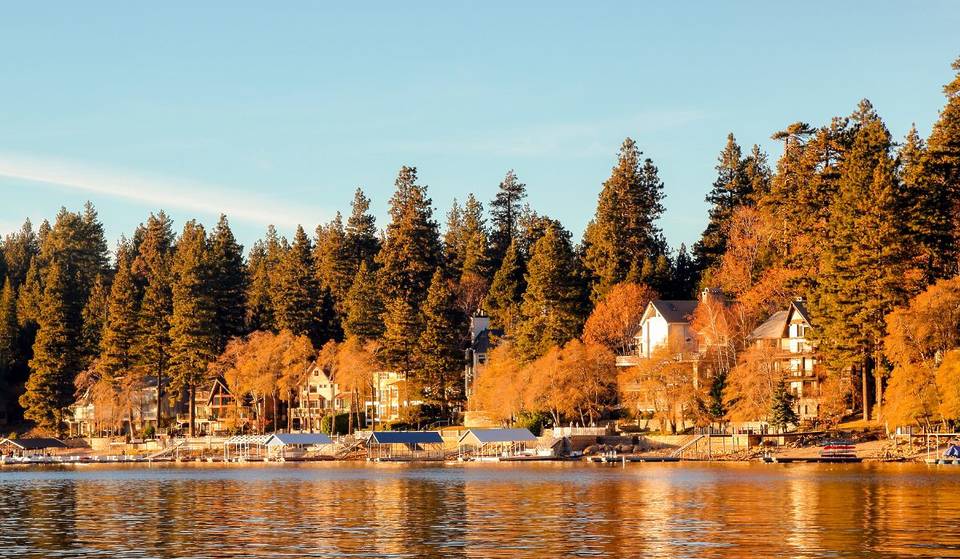 This Dreamy Alpine Town Less Than 2 Hours From L.A. Is The Perfect Spot To See Fall Foliage — And It’s Not Big Bear Lake