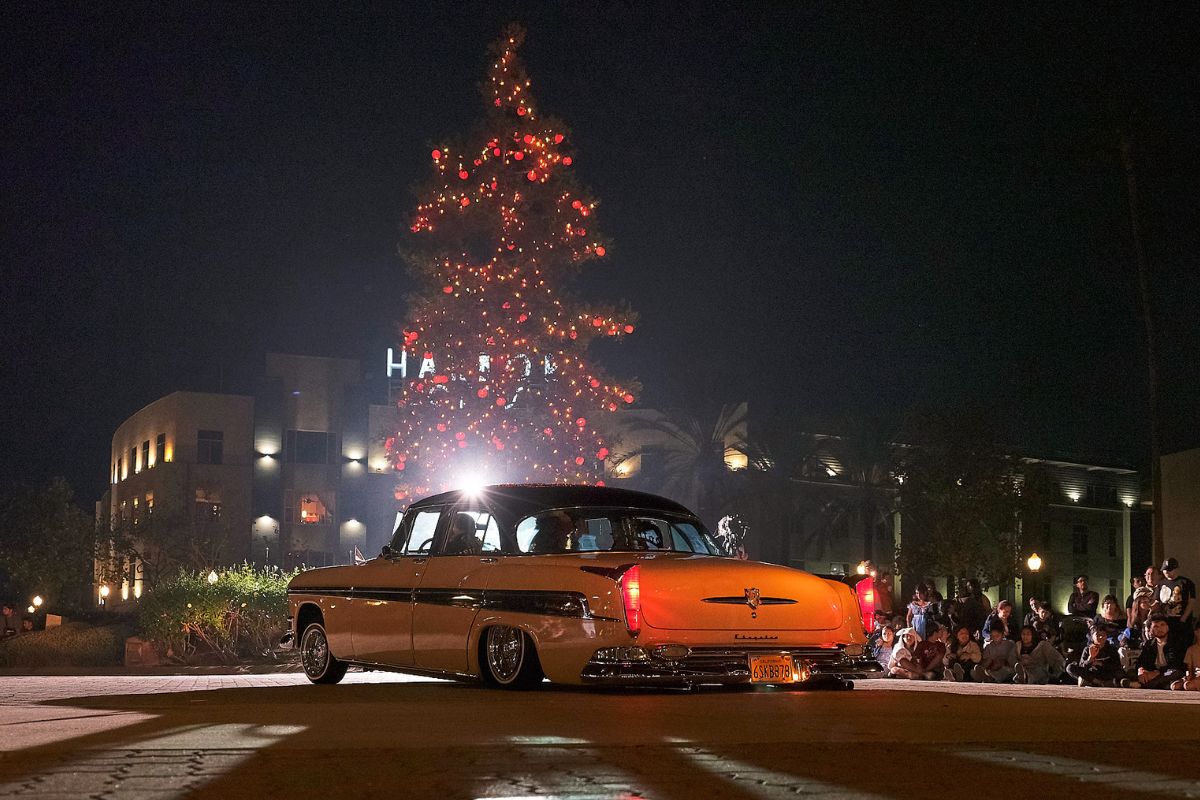 Anaheim Halloween Parade_car show