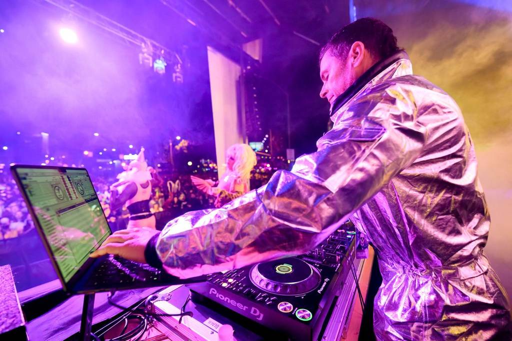 WeHo Halloween Carnaval_DJ