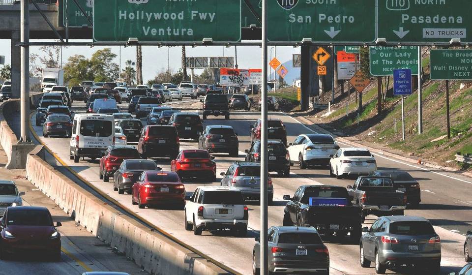 Metro va a pagar hasta 600 dólares a 2.000 hogares para que dejen sus coches en casa durante cinco semanas