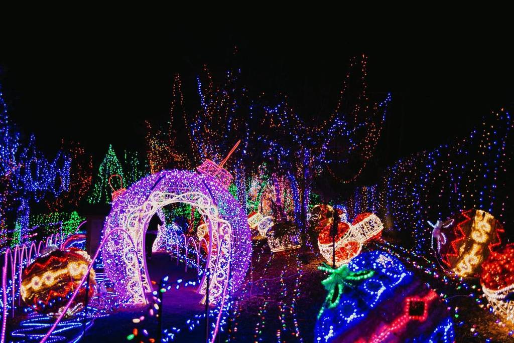 Les illuminations du marché de Noël de Cambria