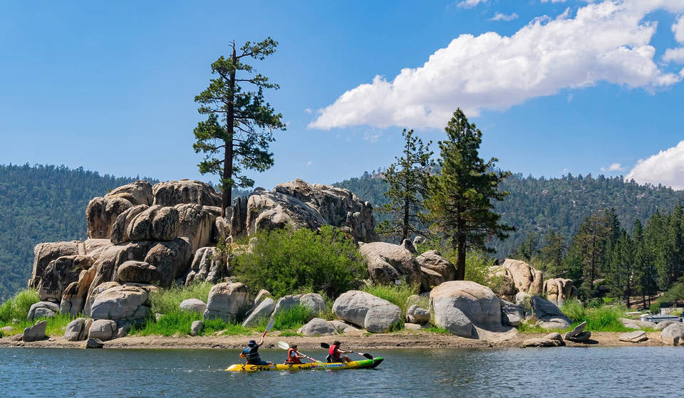 This Underrated Lakeside Gem Hides On Big Bear’s South Shore — With Stunning Granite Boulders And Year-Round Family Fun