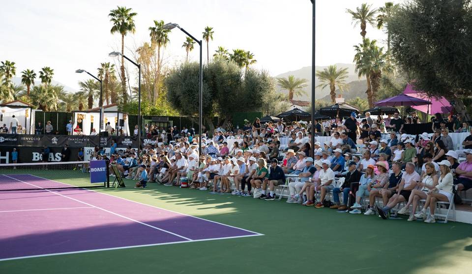 Le Desert Smash est de retour : votre laissez-passer VIP pour le tournoi de tennis ultime et l&rsquo;événement caritatif d&rsquo;Hollywood.