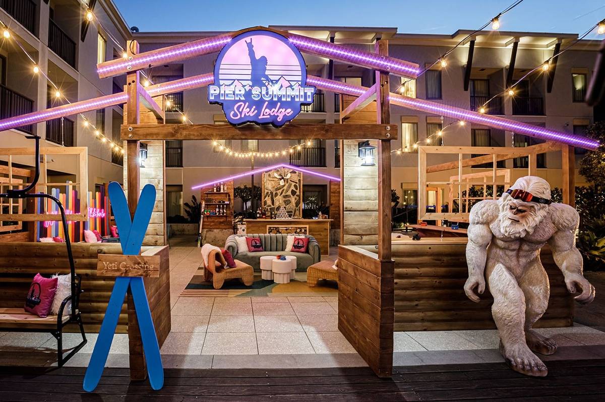 An 80's Retro Ski Lodge Pop-Up Takes Over Huntington Beach