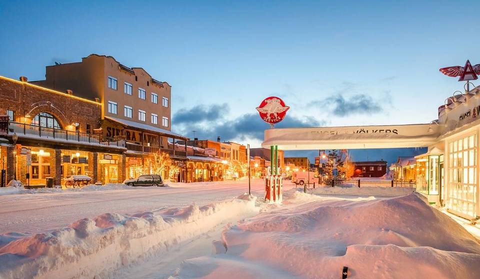 This Charming California Mountain Town Is The 5th Most Hallmark-Like Christmas Town In America