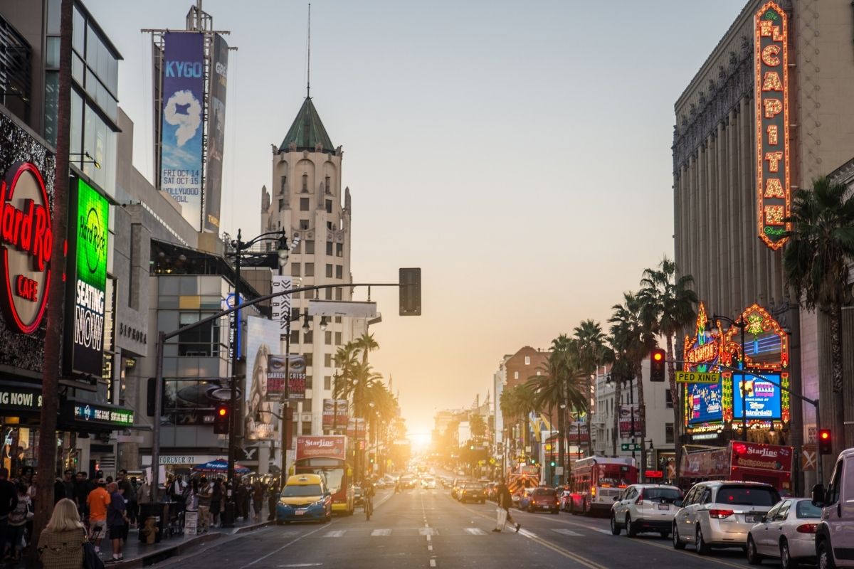 The Worst Tourist Attraction In The World Is Right Here In Los Angeles — Notorious For Its Poor Reviews