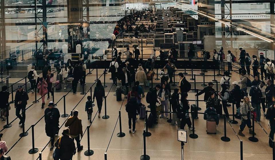 Les nouveaux frais de 45 dollars de la TSA s&rsquo;appliquent à tous les voyageurs qui n&rsquo;ont pas cet article — Ce qu&rsquo;il faut savoir avant février 1