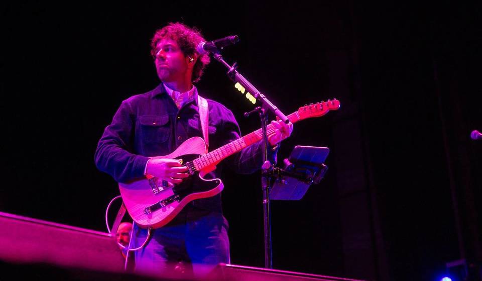Les guitares Fender fabriquées à partir d&rsquo;arbres endommagés par le feu contribuent à la reconstruction d&rsquo;Altadena après l&rsquo;incendie d&rsquo;Eaton. Voici comment.