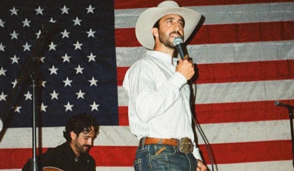 Cowboy Poetry Night In L.A.: This Open Mic Features Vintage Typewriters, Mechanical Bulls, And Surprising Prizes