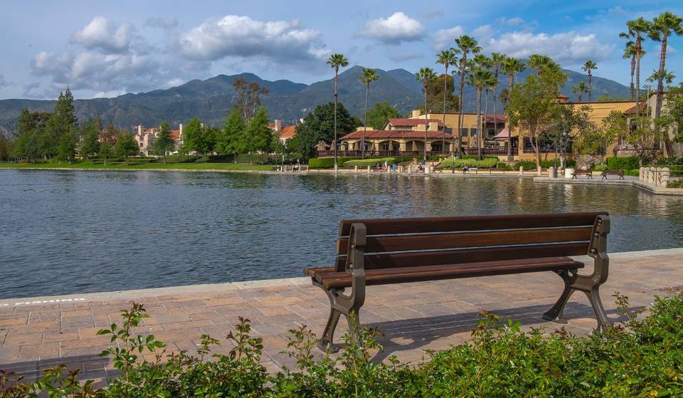 Cette communauté d&rsquo;Orange County est officiellement la deuxième ville la plus sûre de Californie — le taux de criminalité violente y est 8 fois inférieur à la moyenne nationale.