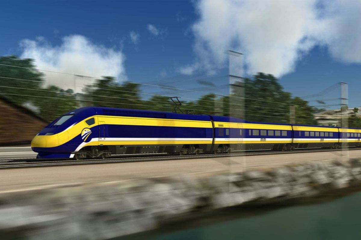 This Central Valley Stretch Will Be The First To Operate California High-Speed Rail — Here’s When