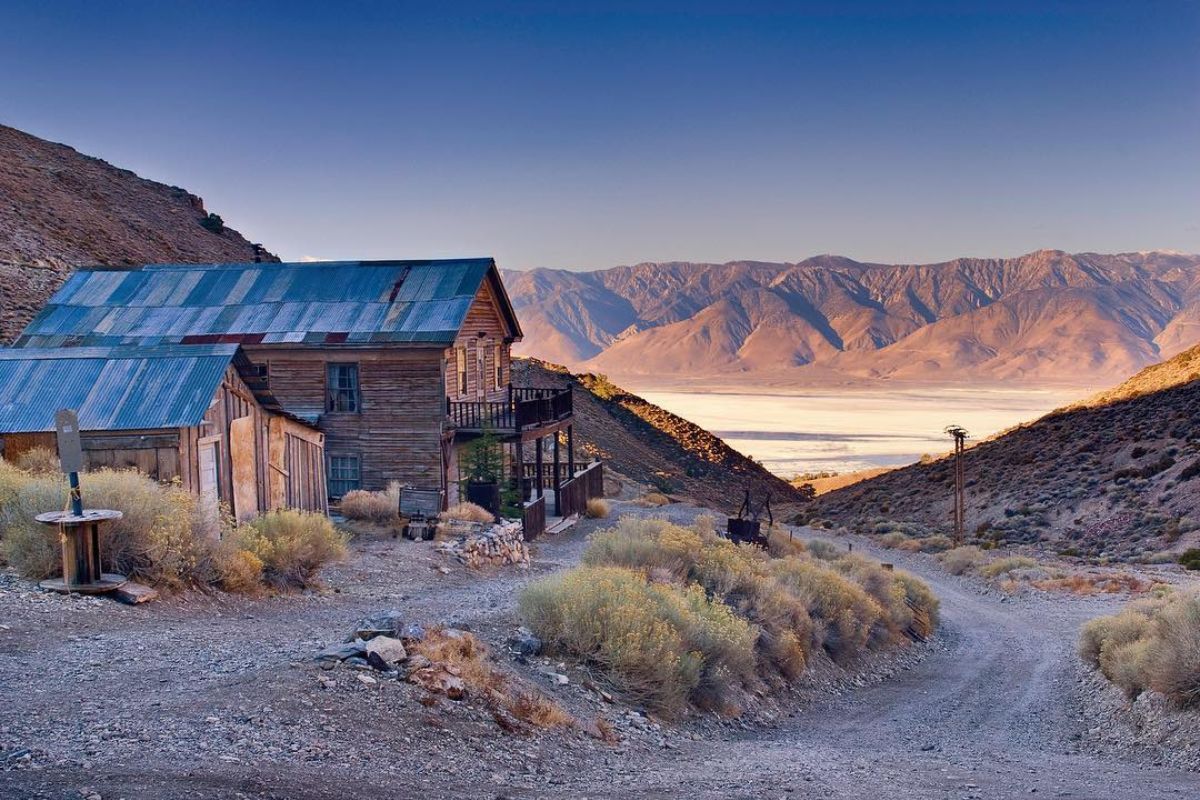 This California Gold Rush Ghost Town Is Hosting A Rare 8-Mile Run This Spring — Home To The Mines That Built L.A.