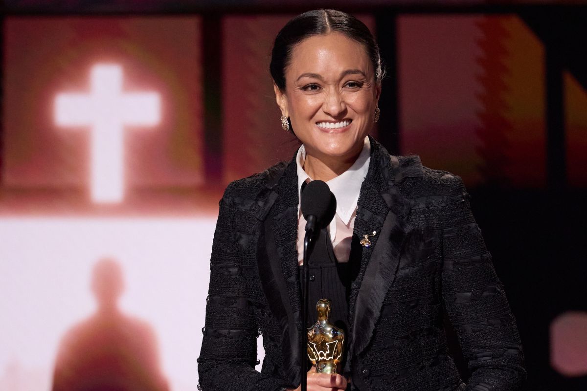 California Native Autumn Durald Arkapaw Makes History As The First Woman To Win An Oscar For Best Cinematography
