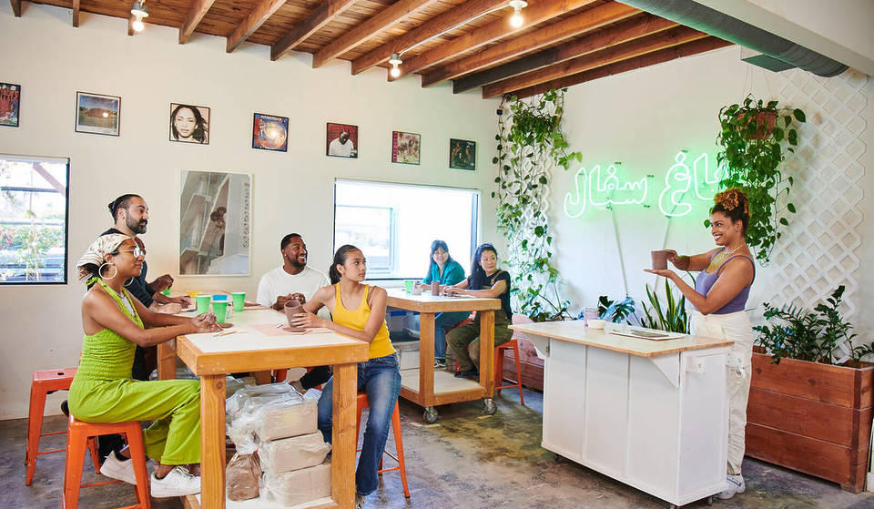 Crea tus propias macetas o pipas de cannabis con un 20 % de descuento en los talleres del estudio de cerámica más cool de Los Ángeles