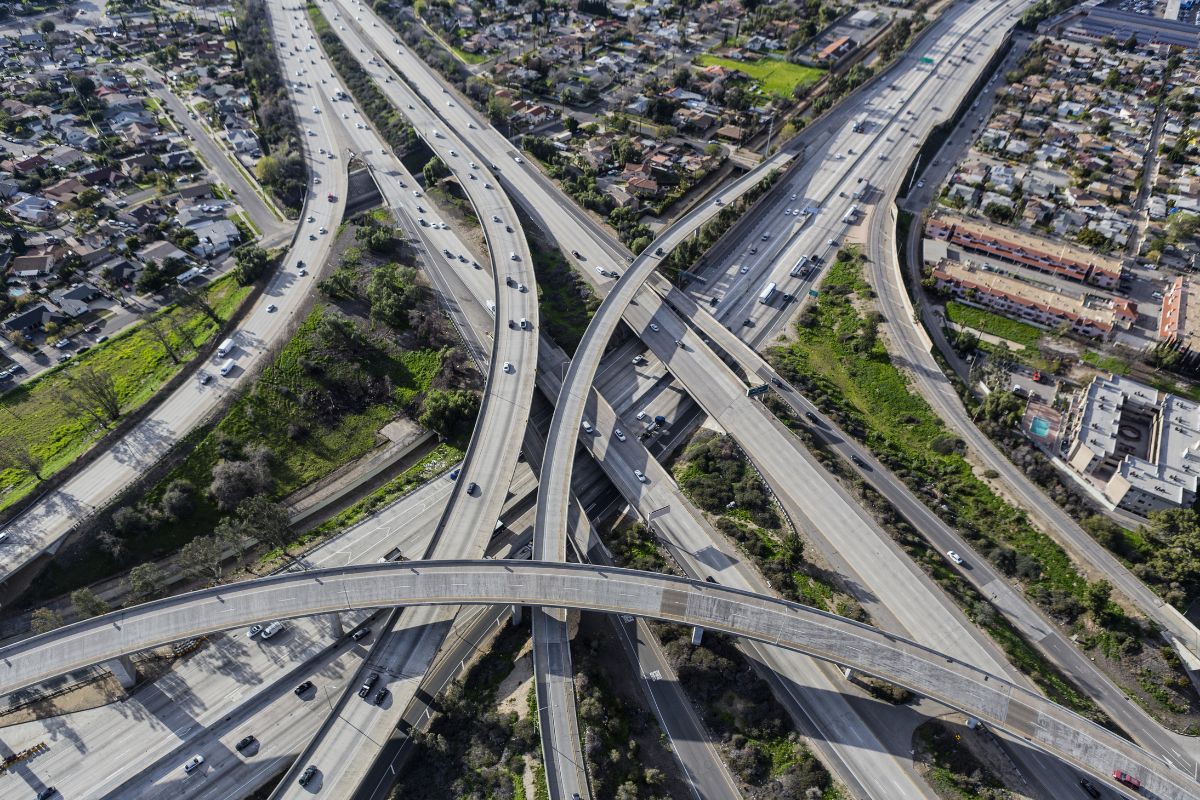 California has just debuted a $33M ‘smart freeway’ in one of the state’s most congested corridors — it will be operational for two years