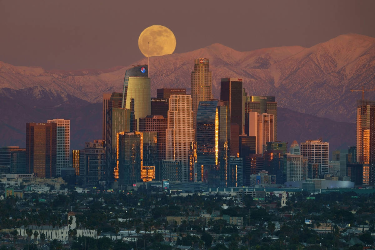 Los Angeles County Had The Largest Population Decline In The U.S. In 2025, Latest Census Data Shows