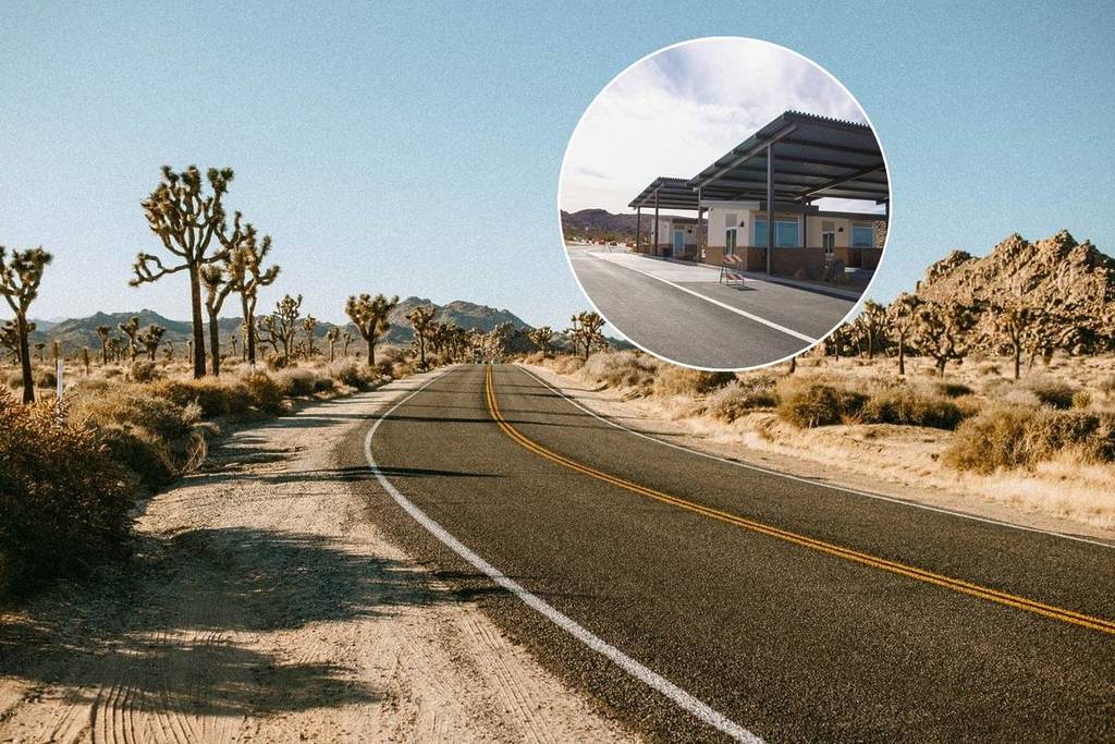 Joshua Tree west entrance and road.
