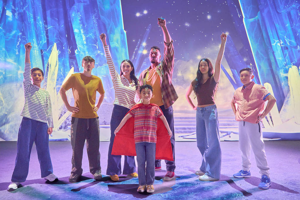 Superman Experience: Defenders Unite