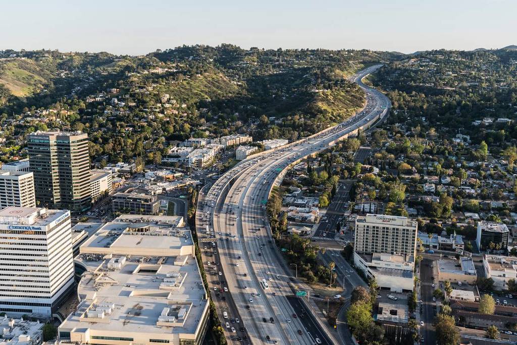 Rescheduled: Northbound I-405 To Drop To Three Lanes This Weekend Following Weather Postponement In The Sepulveda Pass