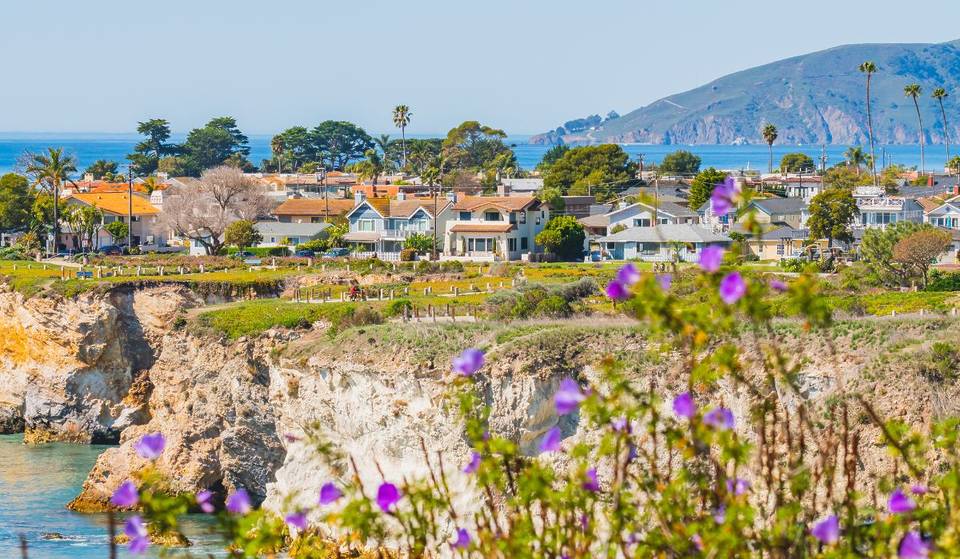 Ce village californien décontracté vient d&rsquo;être sacré meilleure petite ville côtière des États-Unis — connue comme « la capitale mondiale des palourdes »