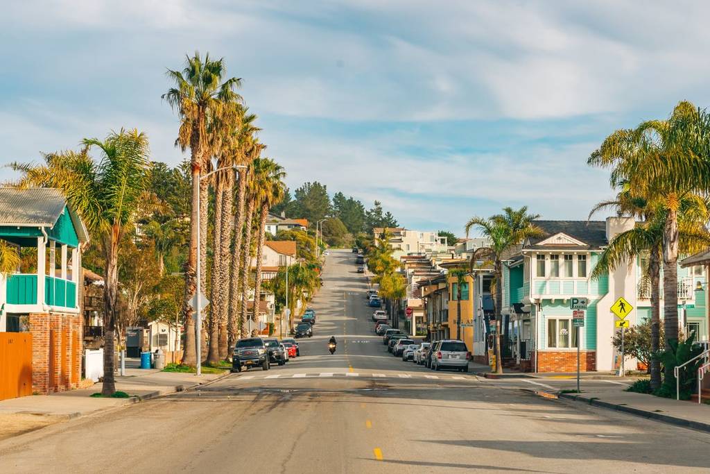 Avila Beach (1)
