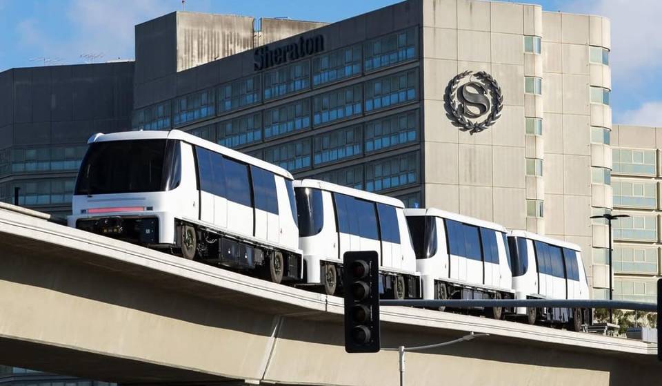 Le train automatique de LAX prend enfin la voie — il circulera à vide pendant une période d&rsquo;essai de 60 jours