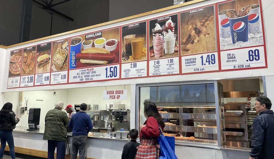 Zum ersten Mal seit 40 Jahren hat Costco still und leise sein Hot-Dog-Menü geändert