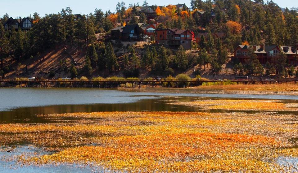 This 110-mile route is one of the state’s most breathtaking drives — featuring steep mountain drops, sweeping valley views and beautiful alpine lakes