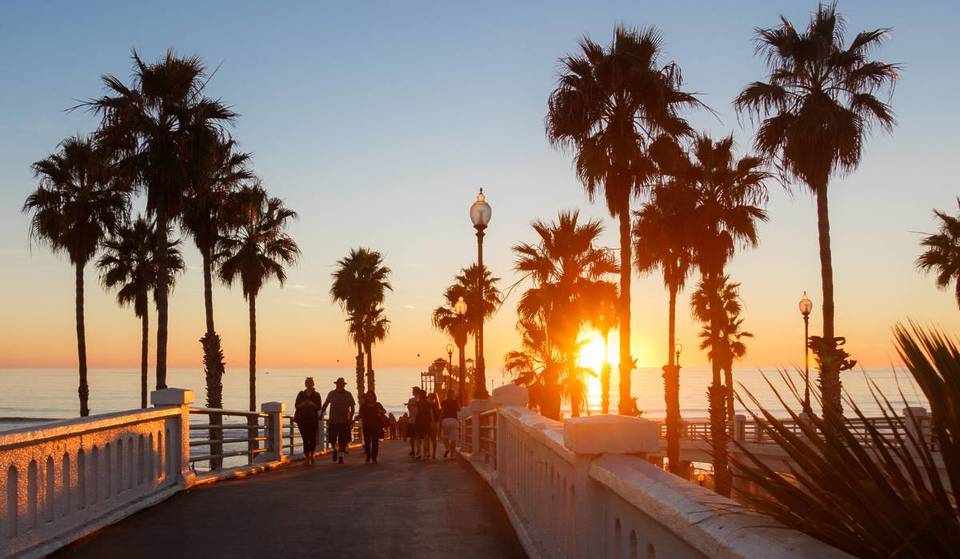 Cette escapade côtière idéale au départ de L.A. coûte moins de 30 $ à bord du train d&rsquo;Amtrak qui longe l&rsquo;océan