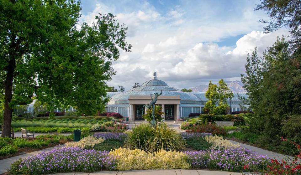 L.A. has its own mini ‘Gardens of Versailles’ where you can wander 16 dreamlike gardens and listen to enchanting classical music in a sea of 1,300+ rose varieties