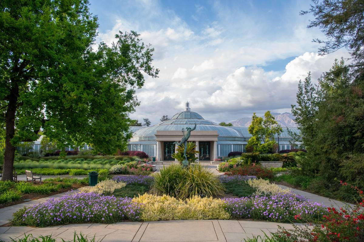 L.A. has its own mini ‘Gardens of Versailles’ where you can wander 16 dreamlike gardens and listen to enchanting classical music in a sea of 1,300+ rose varieties