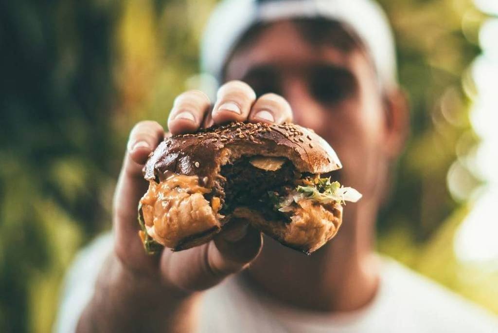 Sink your teeth into one of these juicy burger deals starting today in honor of National Burger Day 2026