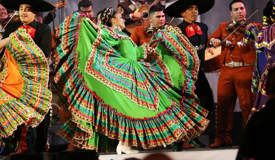 The 37th annual MARIACHI USA returns to the Hollywood Bowl this weekend with fireworks, live music, and a massive celebration of Mexican culture