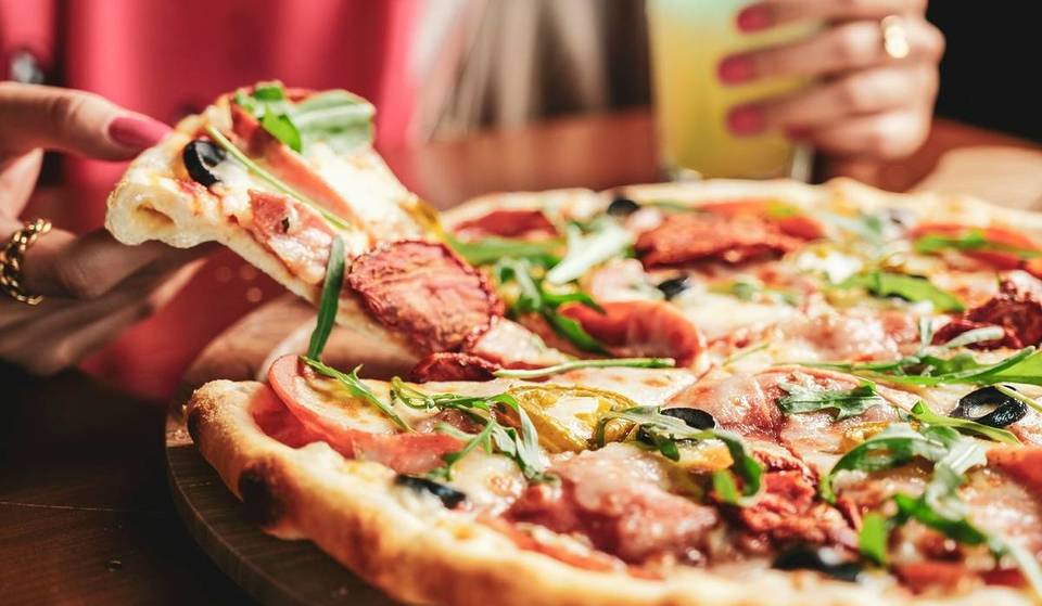Profite de plats gratuits et de boissons à prix réduit les jours de match dans ces restaurants de Los Angeles qui proposent des offres spéciales sur le thème de la Coupe du monde