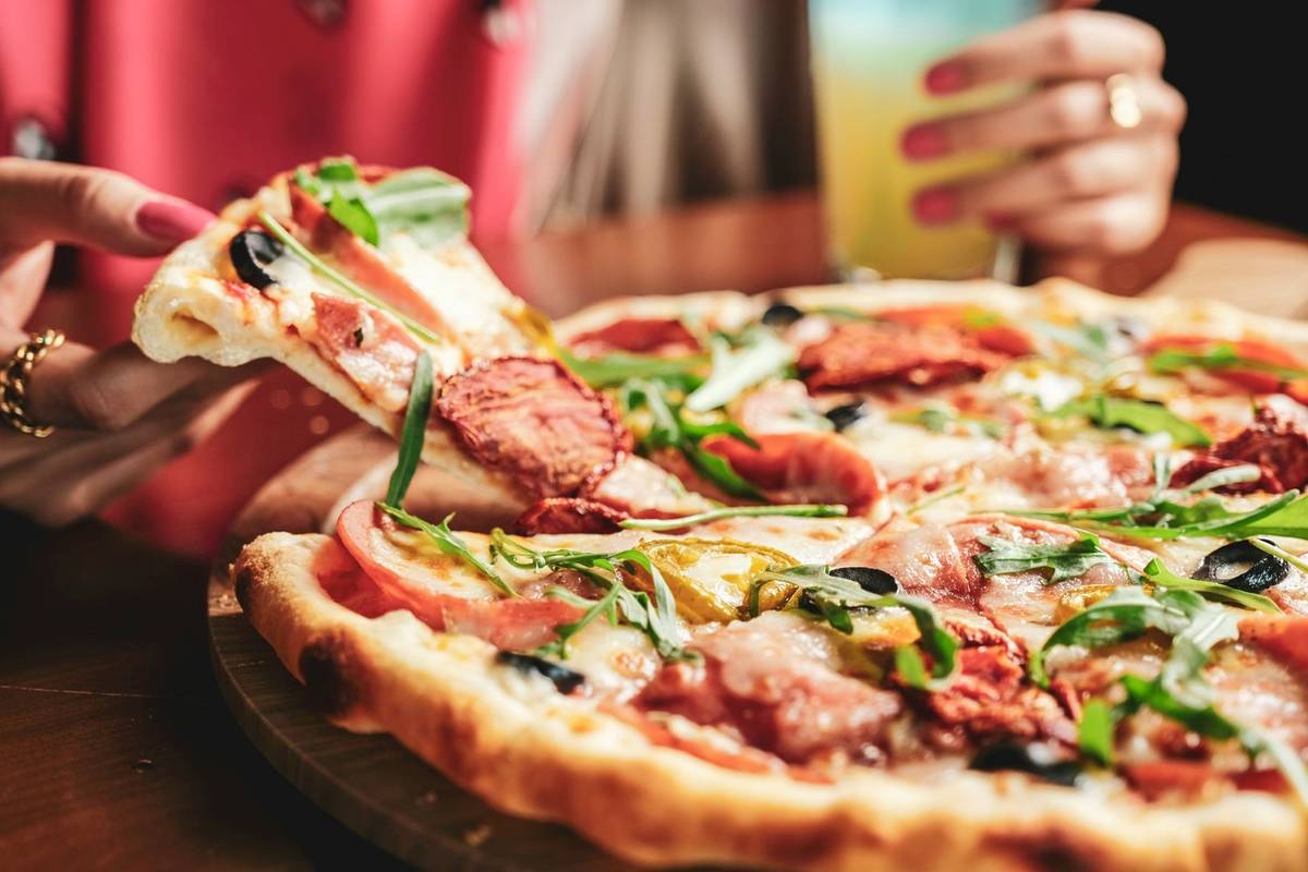Score free food and discounted game-day drinks at these Los Angeles eateries hosting World Cup-themed specials