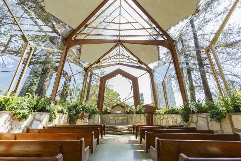 Innenraum der Wayfarers Chapel