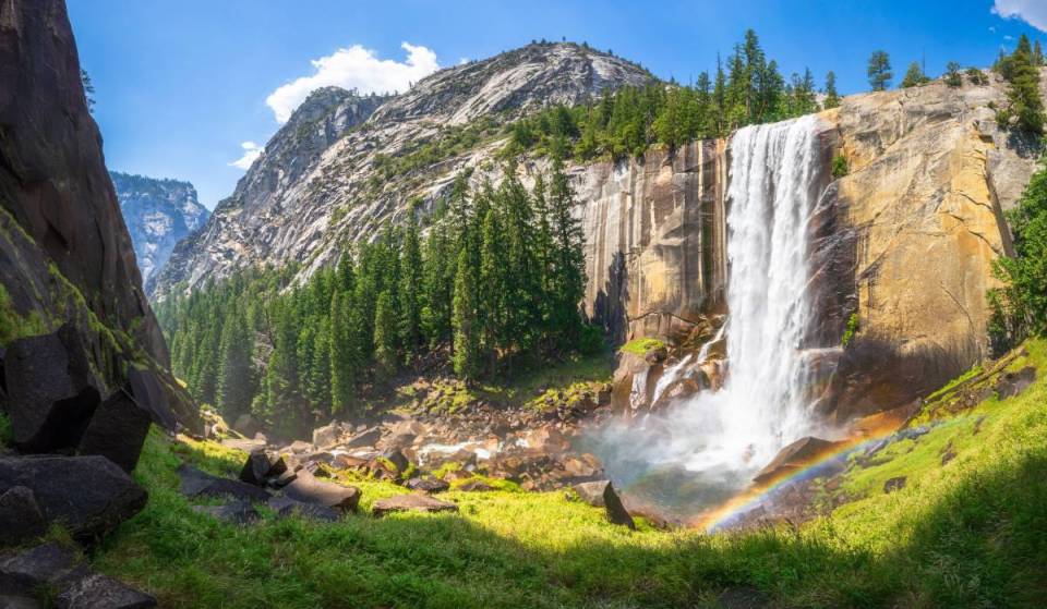 Le plus grand camping de Yosemite, qui compte près de 300 emplacements, ouvre enfin pour la saison estivale, en même temps que deux autres sites