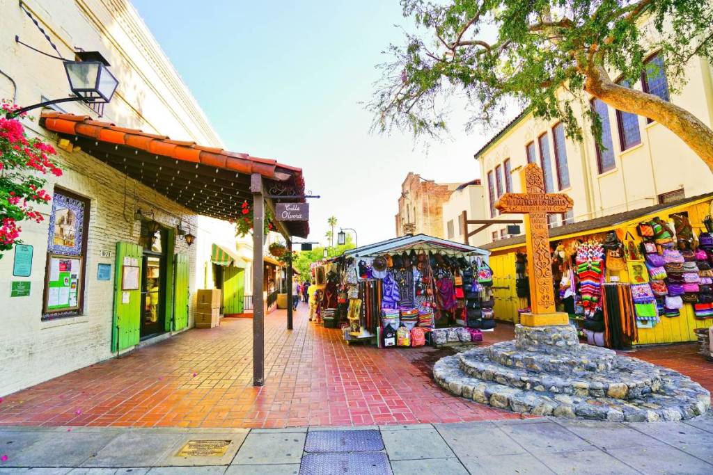 El Pueblo Los Angeles