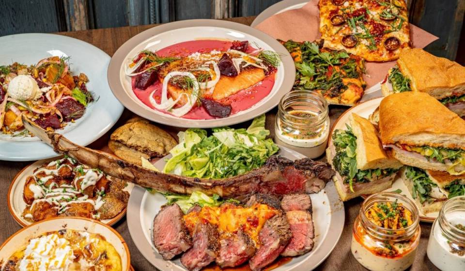 Esta cadena de sándwiches de Los Ángeles acaba de lanzar un menú de «todo lo que puedas comer» por 70 dólares con wagyu y caviar en su local temporal de siete meses en West Adams