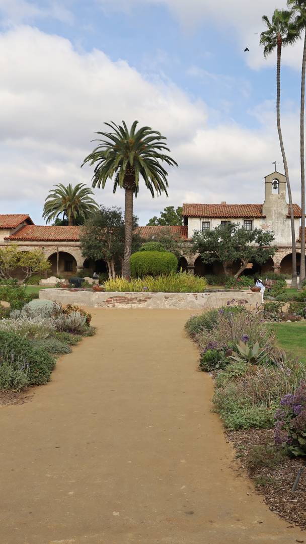 Built 250 years ago, this California street 1.5 hours from L.A. still holds the oldest continuously inhabited residence in the western U.S.