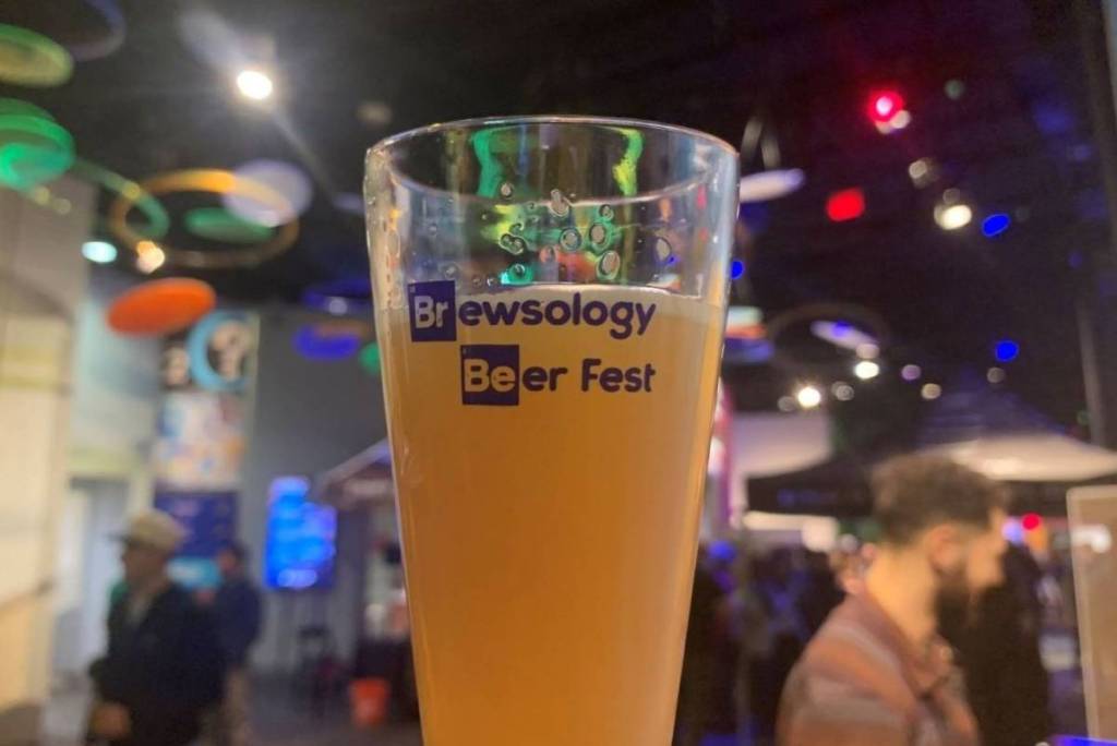 Este festival de la cerveza va a convertir el California Science Center en un parque de atracciones de la cerveza artesanal fuera del horario habitual este agosto