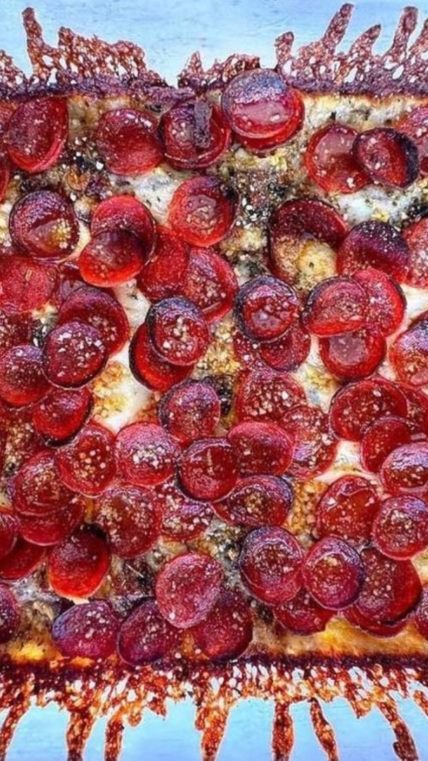 De la pizza napolitaine à la mode de Tokyo aux parts carrées croustillantes, deux stars de la pizza de L.A. viennent de décrocher des places de choix parmi les meilleurs chefs pizzaïolos du monde pour 2026
