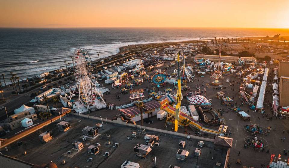 L’une des plus grandes fêtes foraines estivales de Californie revient près de L.A. cette semaine avec une grande roue au bord de l’eau, des concerts gratuits et de nouvelles spécialités culinaires de fête foraine